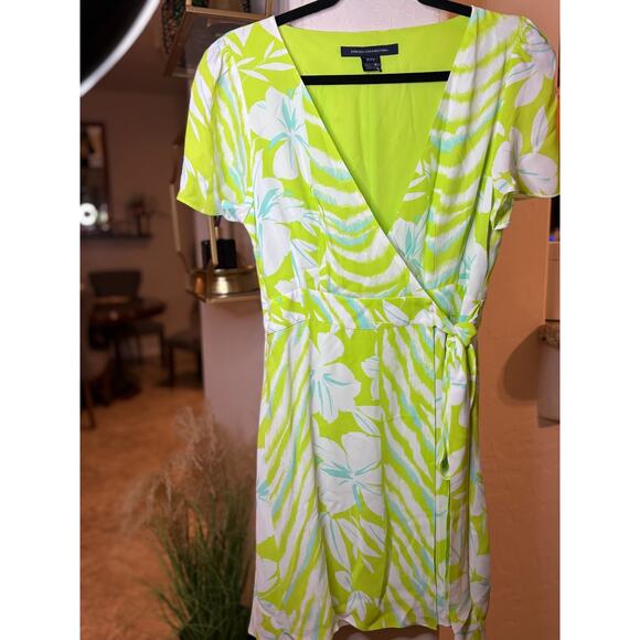 FRENCH CONNECTION Diah Crepe Wrap Dress Mini Size 6 Lime Punch - Picture 2 of 6